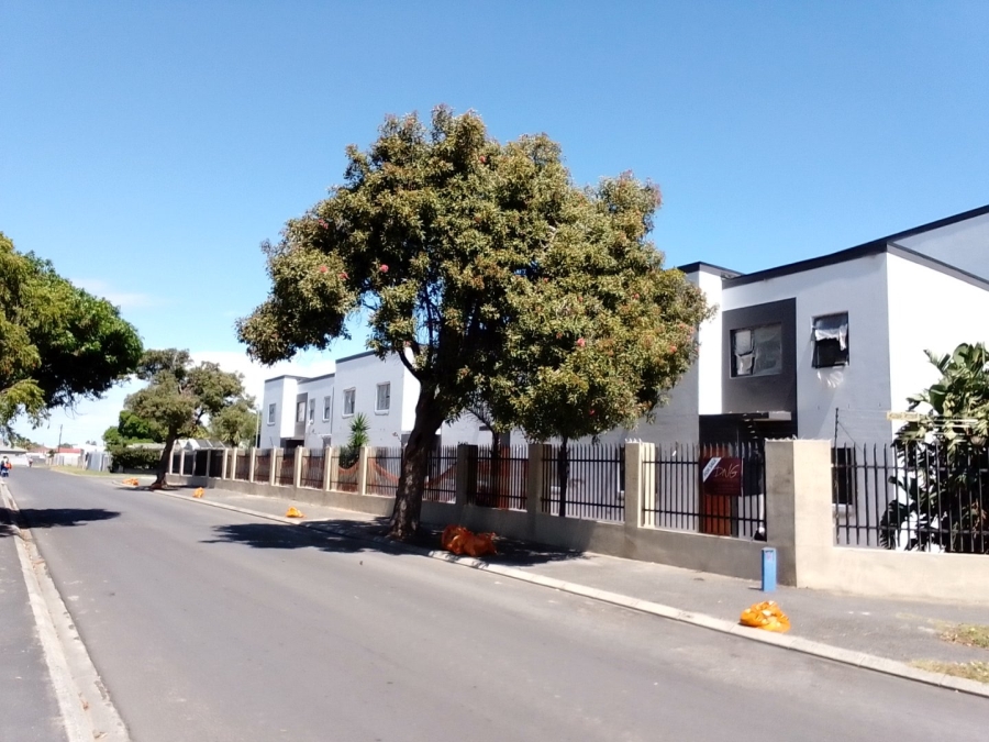 2 Bedroom Property for Sale in Ruyterwacht Western Cape